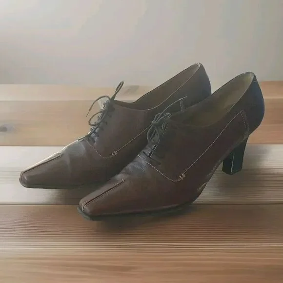 Salvatore Ferragamo‎ Brown Brogue Leather Platform Pumps Size 10B Style DQ96651